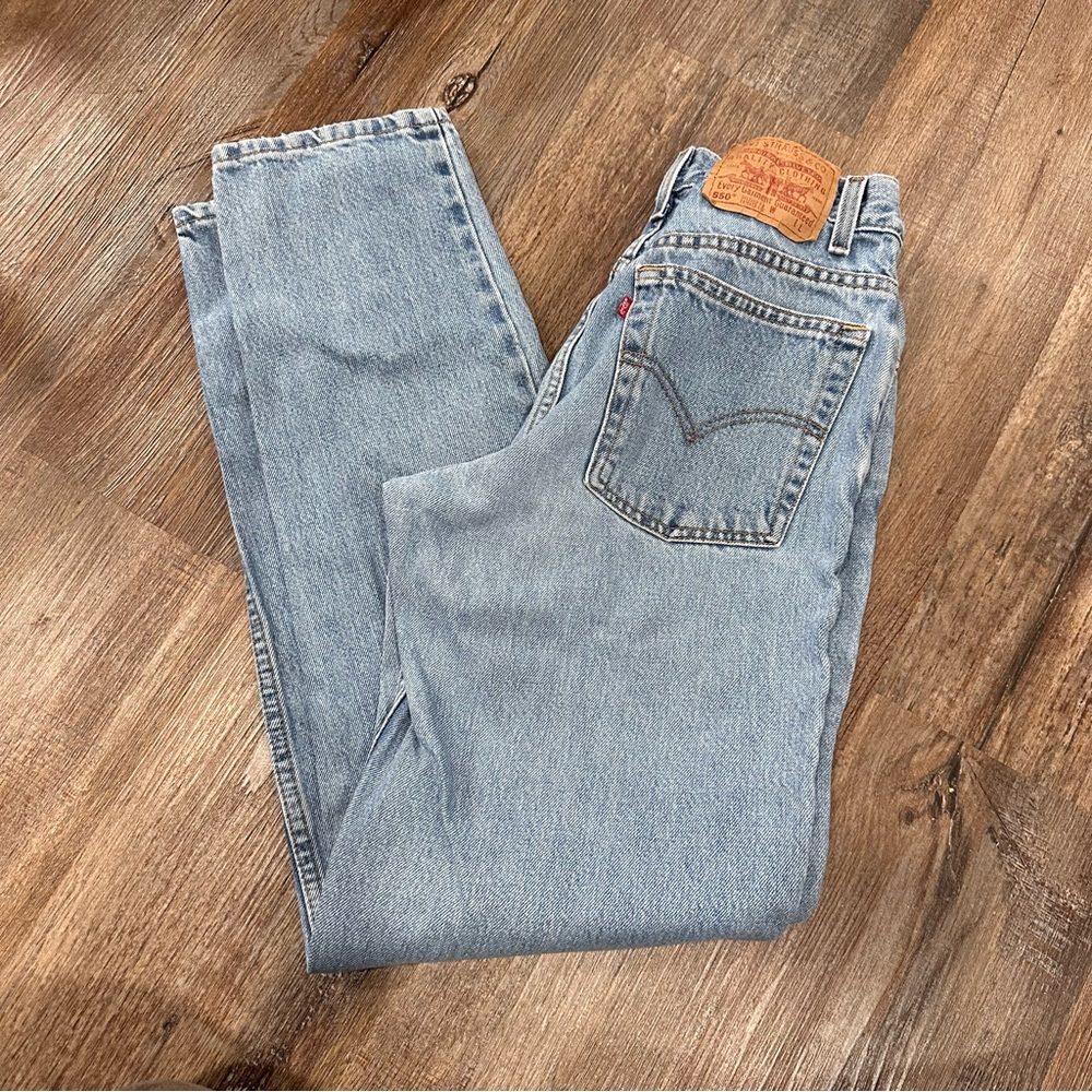 Vintage (2000) Levi’s 550 Relaxed Fit Tapered Leg Jeans size 9